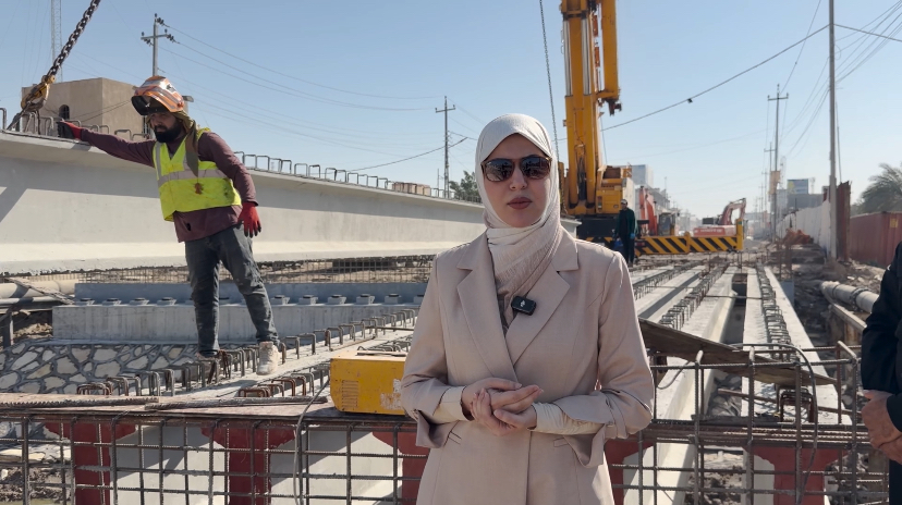 مؤكدة قرب إنجازه..التميمي تتابع ميدانيًا تنفيذ أعمال تأهيل طريق 'نهر خوز" في قضاء أبي الخصيب